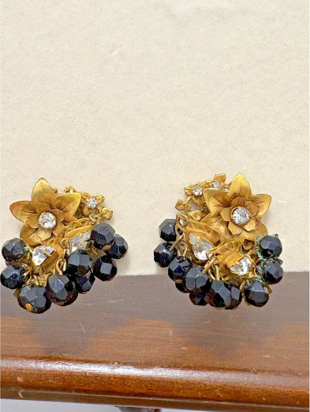 Vintage Originals by Robert Rhinestone Black Beaded Dangle Clip On Earrings